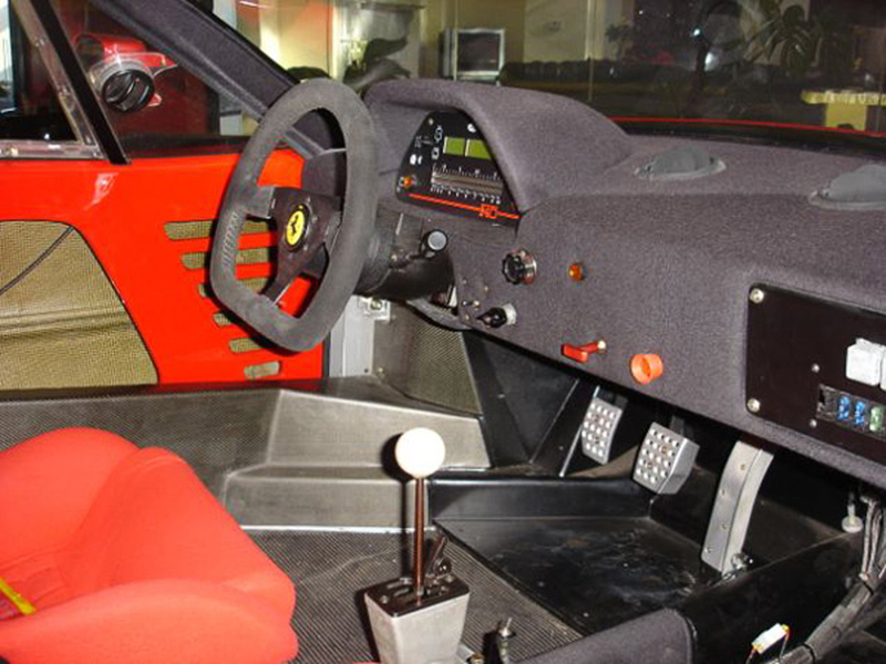 Illustration for article titled Ferrari F40 LM: Supercar Teardown